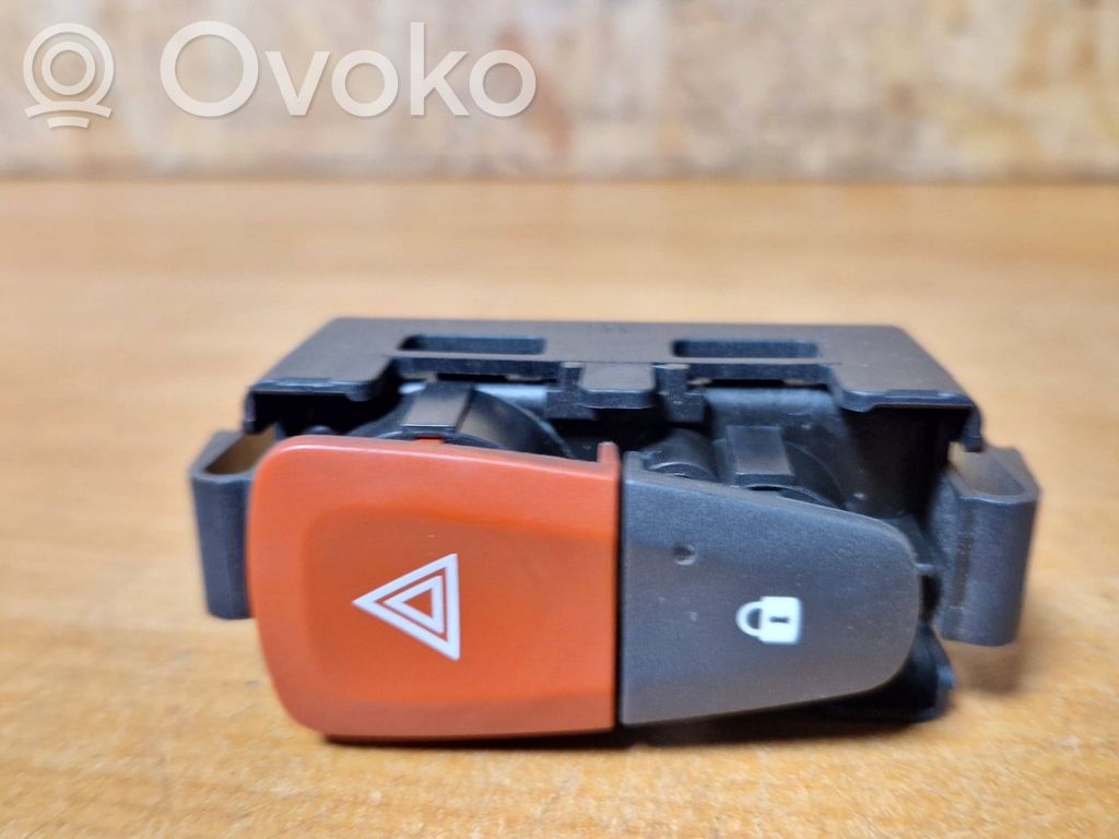 Renault Scenic III -  Grand scenic III Hazard light switch 