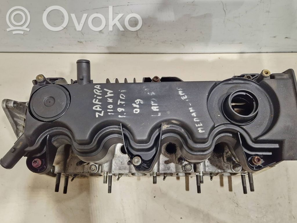 Opel Zafira B Engine head 