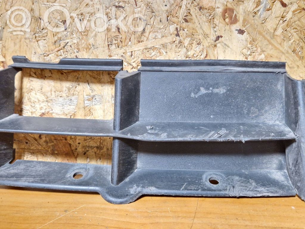 Front bumper lower grill   511182356409