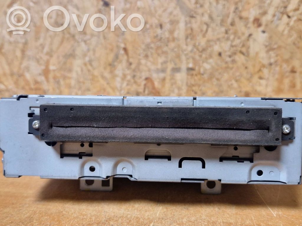 Volvo V50 Radio/CD/DVD/GPS head unit 