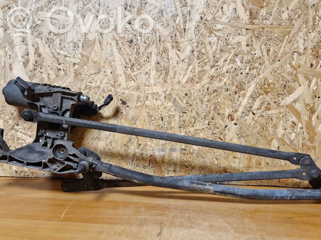 Ford Focus C-MAX Front wiper linkage and motor 