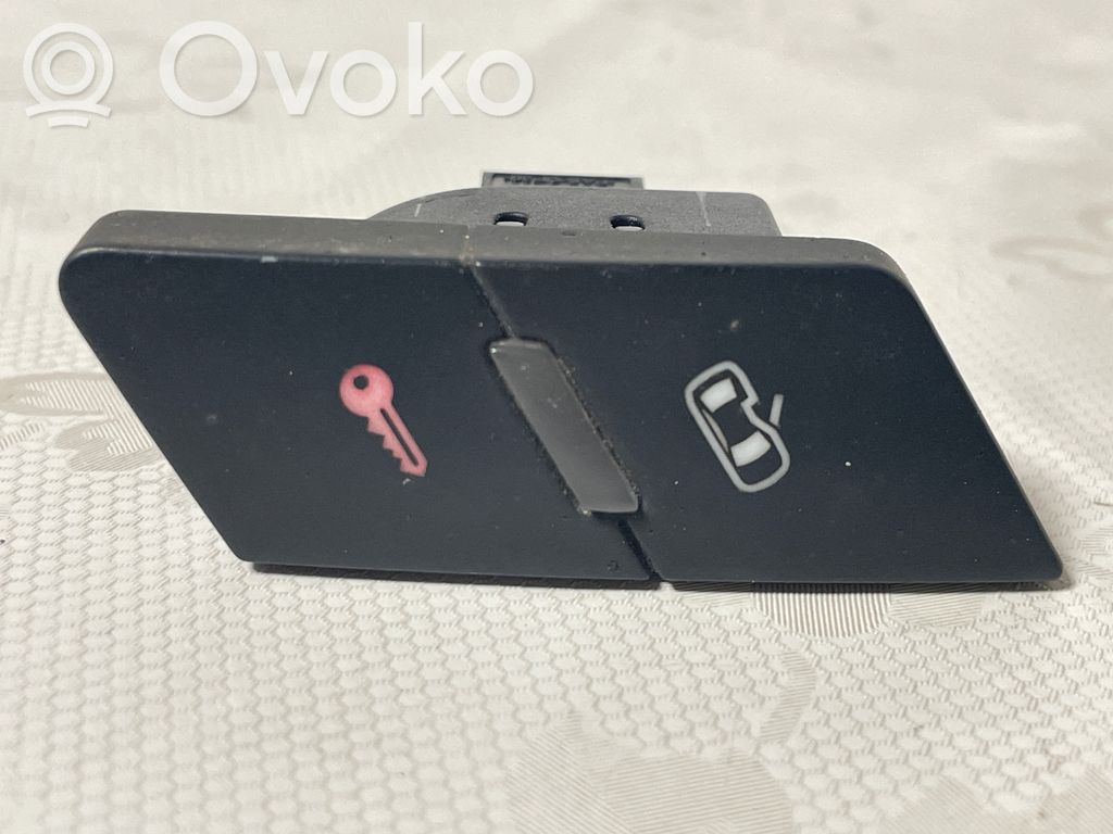 Central locking switch button   1962107,2725