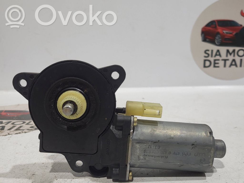 Ford Fiesta Priekinio lango pakelėjo varikliukas 