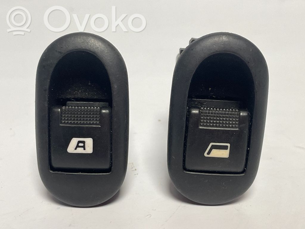 Citroen C3 Electric window control switch 