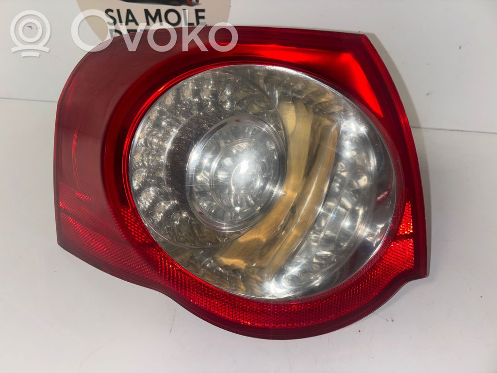 Volkswagen PASSAT B6 Luci posteriori 