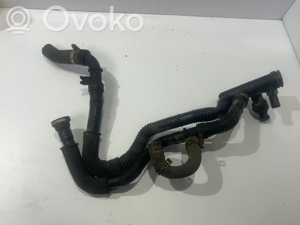 Engine coolant pipe/hose   00028100,00028101