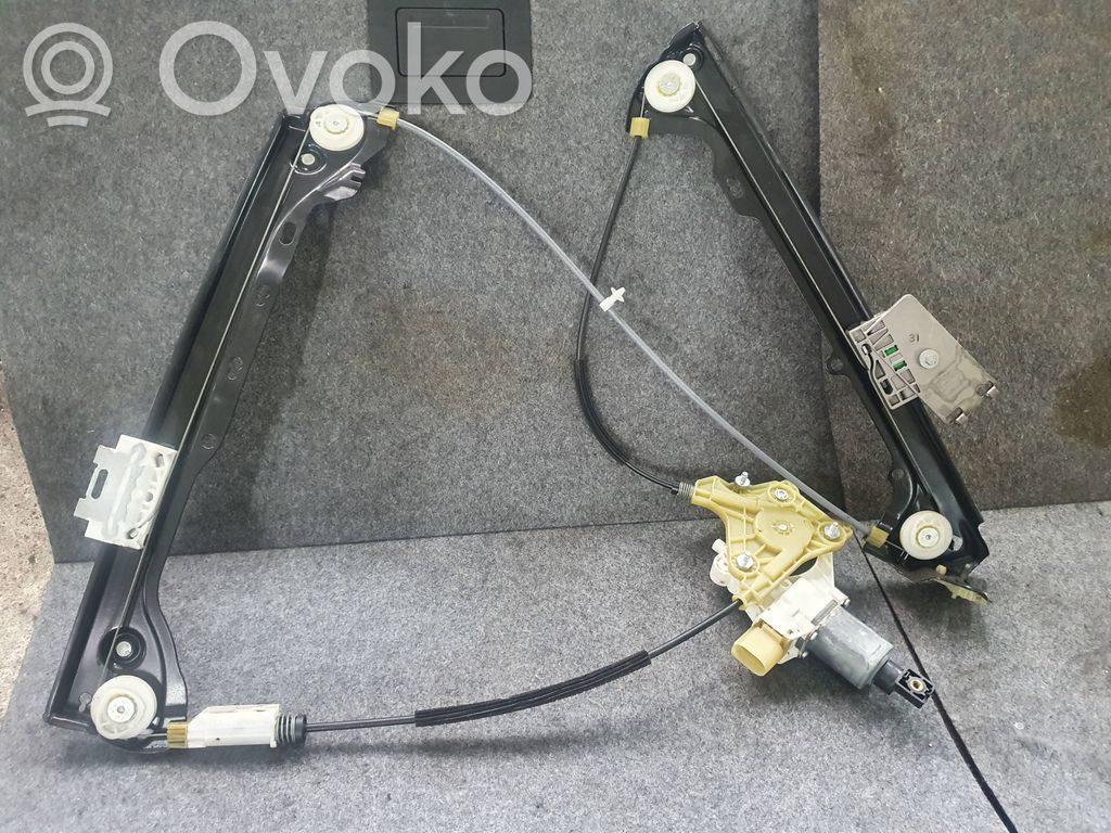 BMW 3 E92 E93 Front door window regulator with motor 