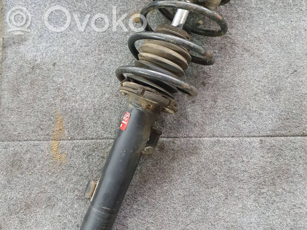 BMW 3 E90 E91 Front shock absorber with coil spring 