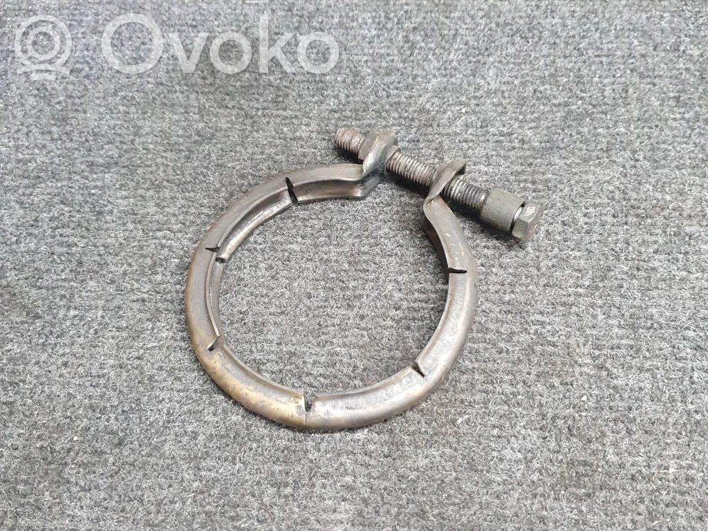 BMW 3 E90 E91 Muffler pipe connector clamp 