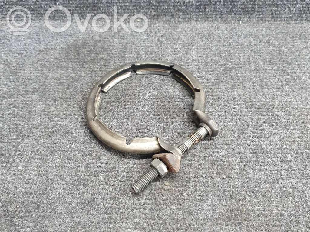 BMW 3 E90 E91 Muffler pipe connector clamp 