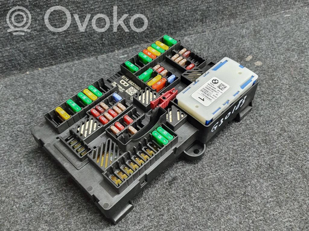 BMW 5 G30 G31 G38 Fuse module 