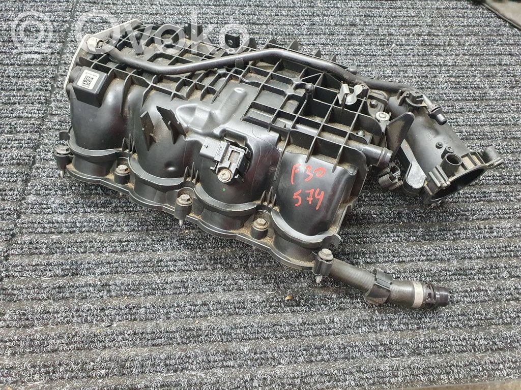 BMW 3 F30 F35 F31 Kolektor ssący 