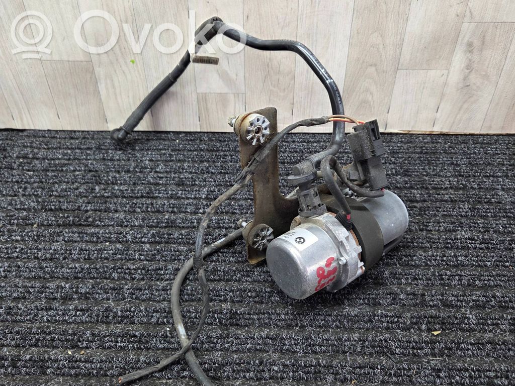 BMW 5 G30 G31 G38 Vacuum pump 