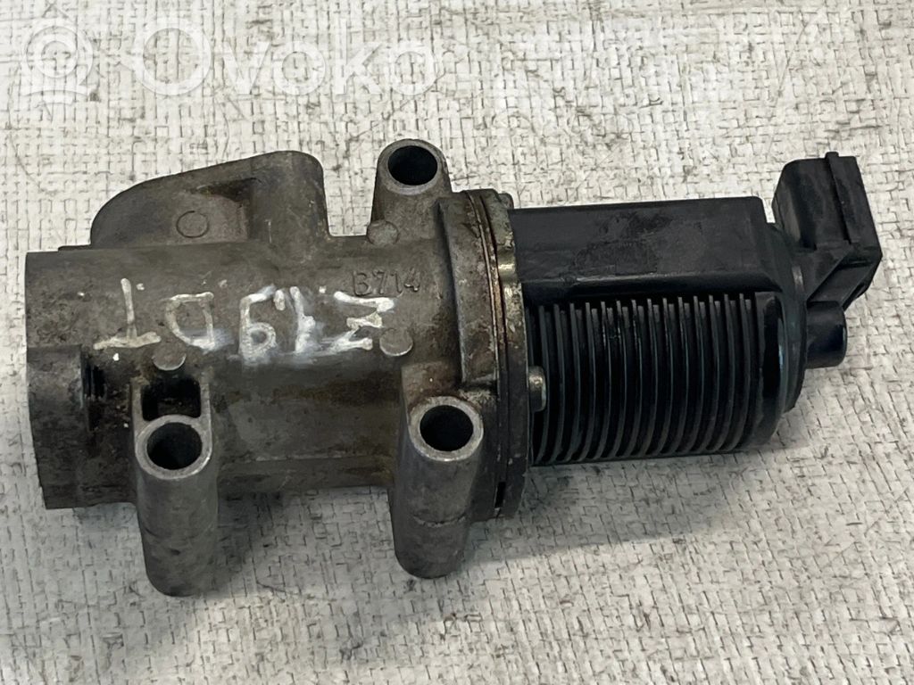 Opel Zafira B Zawór EGR 