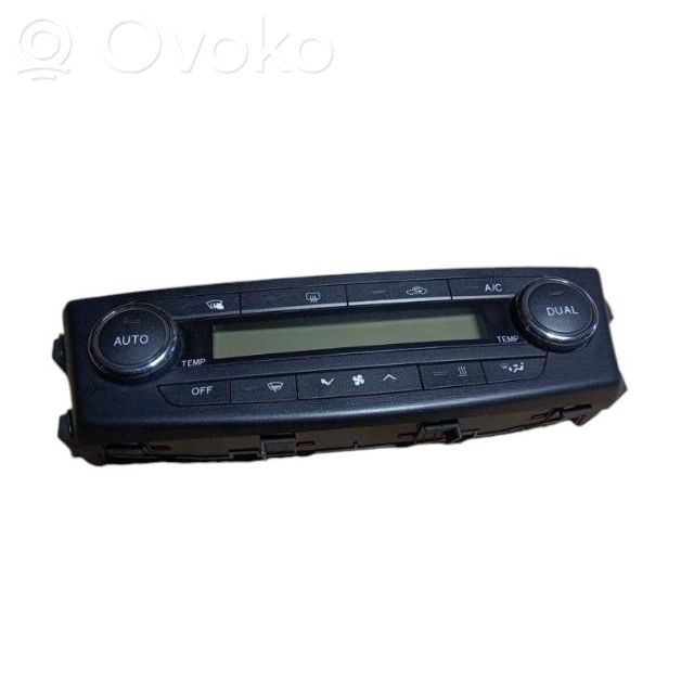 Toyota Avensis T270 Climate control unit 