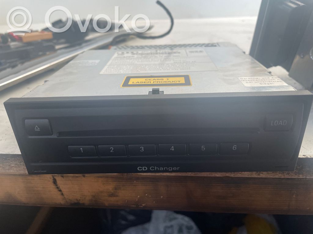 Audi A6 S6 C6 4F CD/DVD changer 