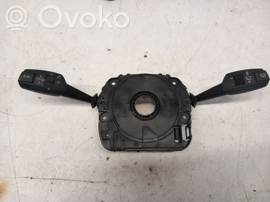 BMW 3 E90 E91 Pyyhkimen/suuntavilkun vipukytkin 