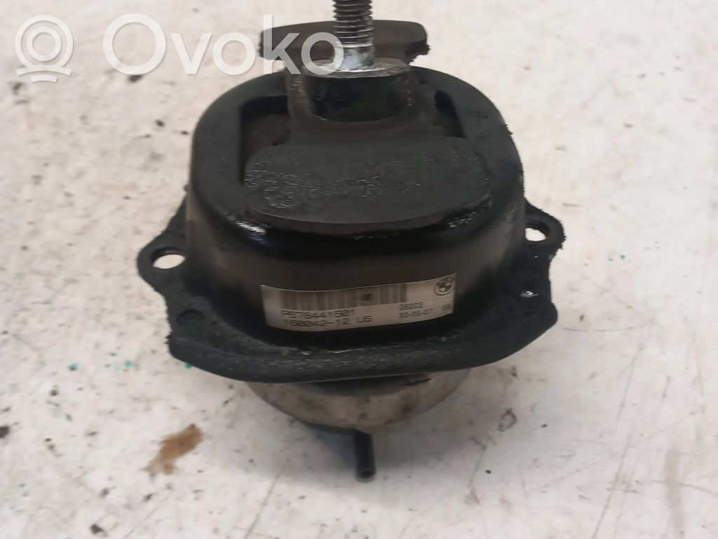 BMW X5 E70 Engine mount bracket 