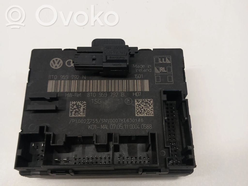 Audi A5 Sportback 8TA Door control unit/module 