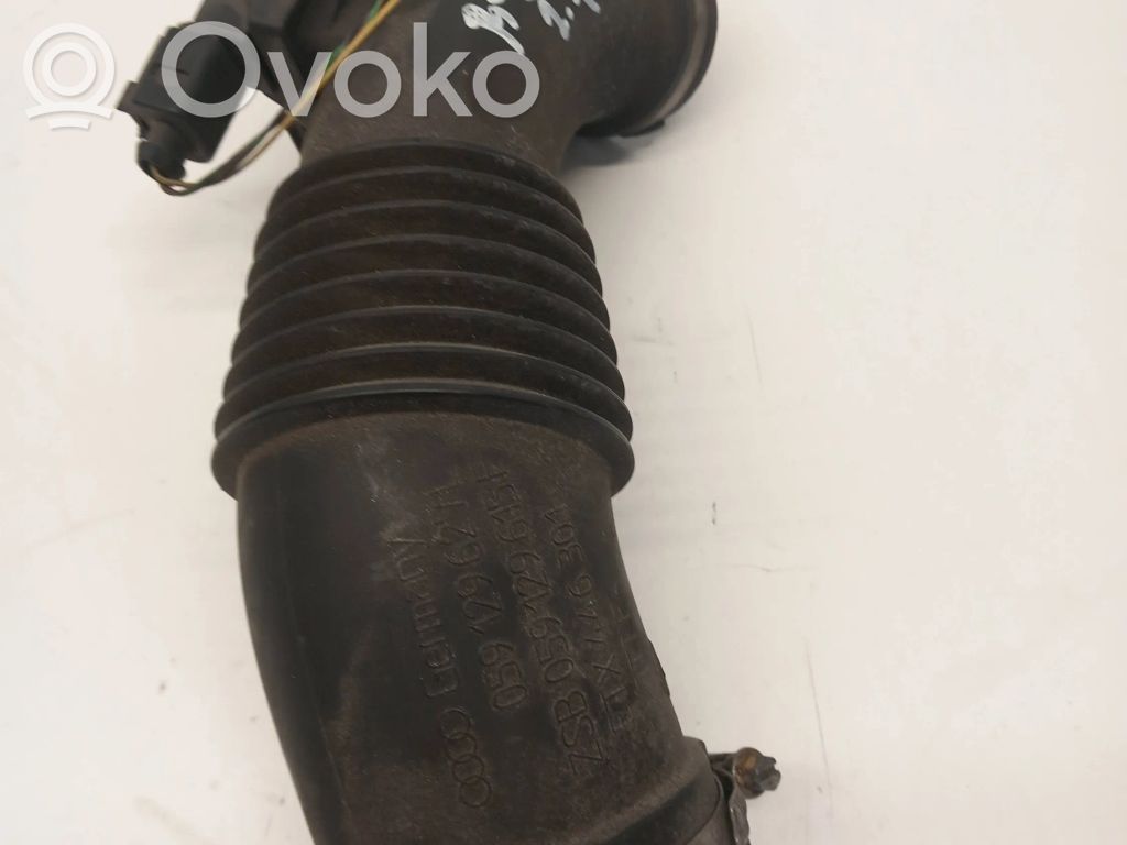 Audi A4 S4 B8 8K Gaisa caurule uz turbīnu 