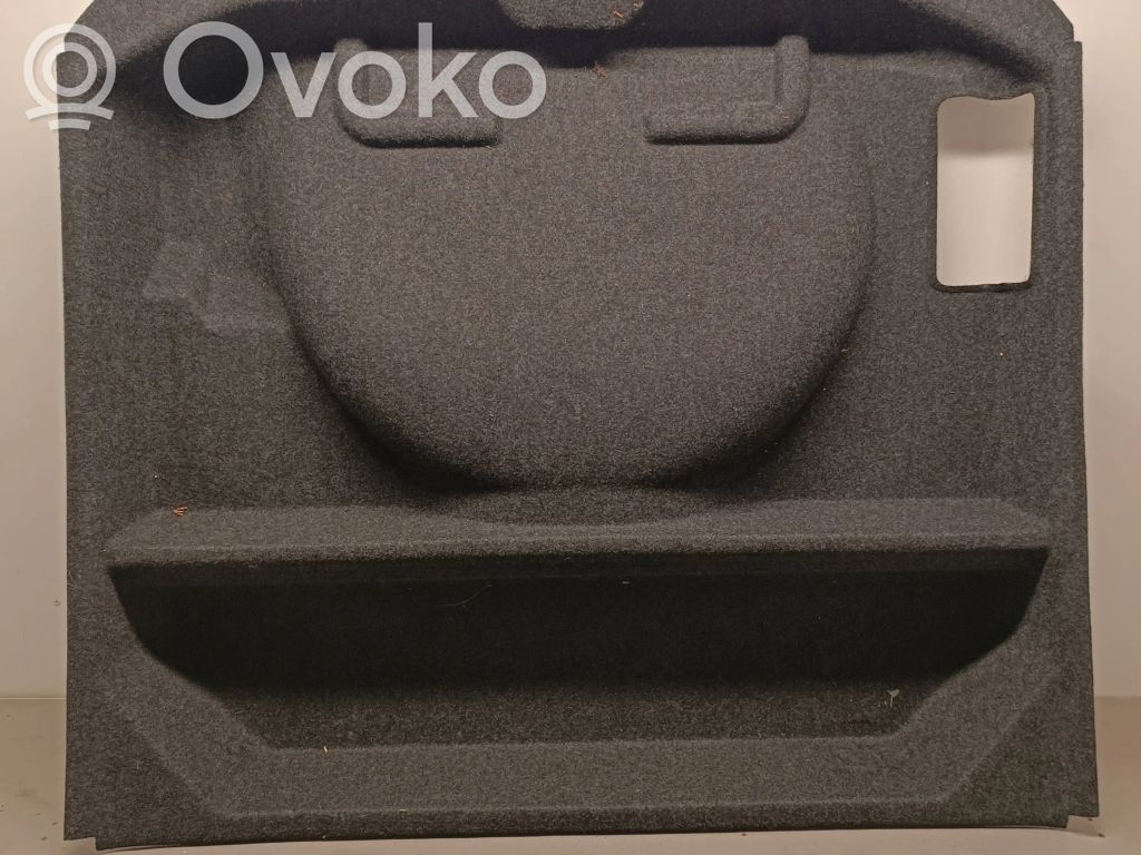 Volvo XC60 Spare wheel section trim 