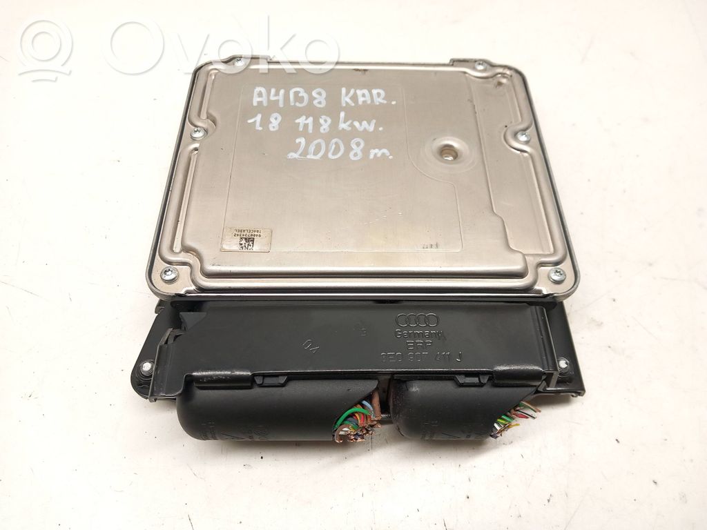 Audi A4 S4 B8 8K Engine control unit/module 