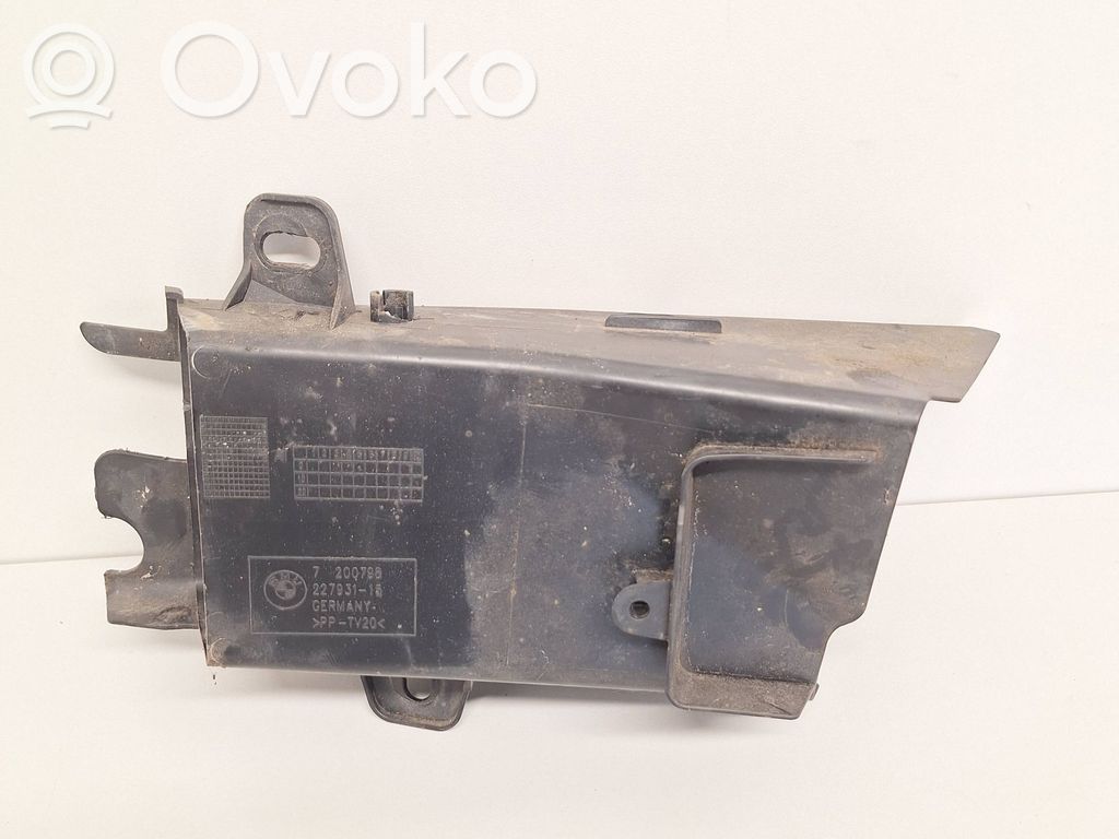 BMW 5 F10 F11 Gaisa ieplūdes kanāla detaļas 