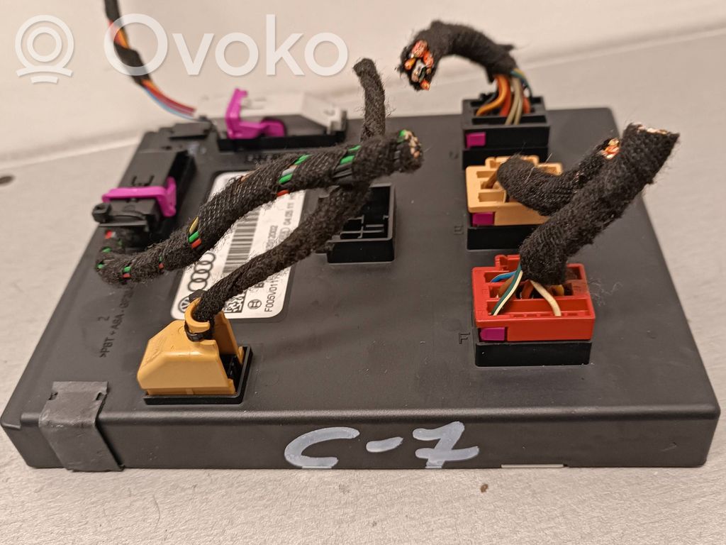 Audi A6 C7 Komforto modulis 