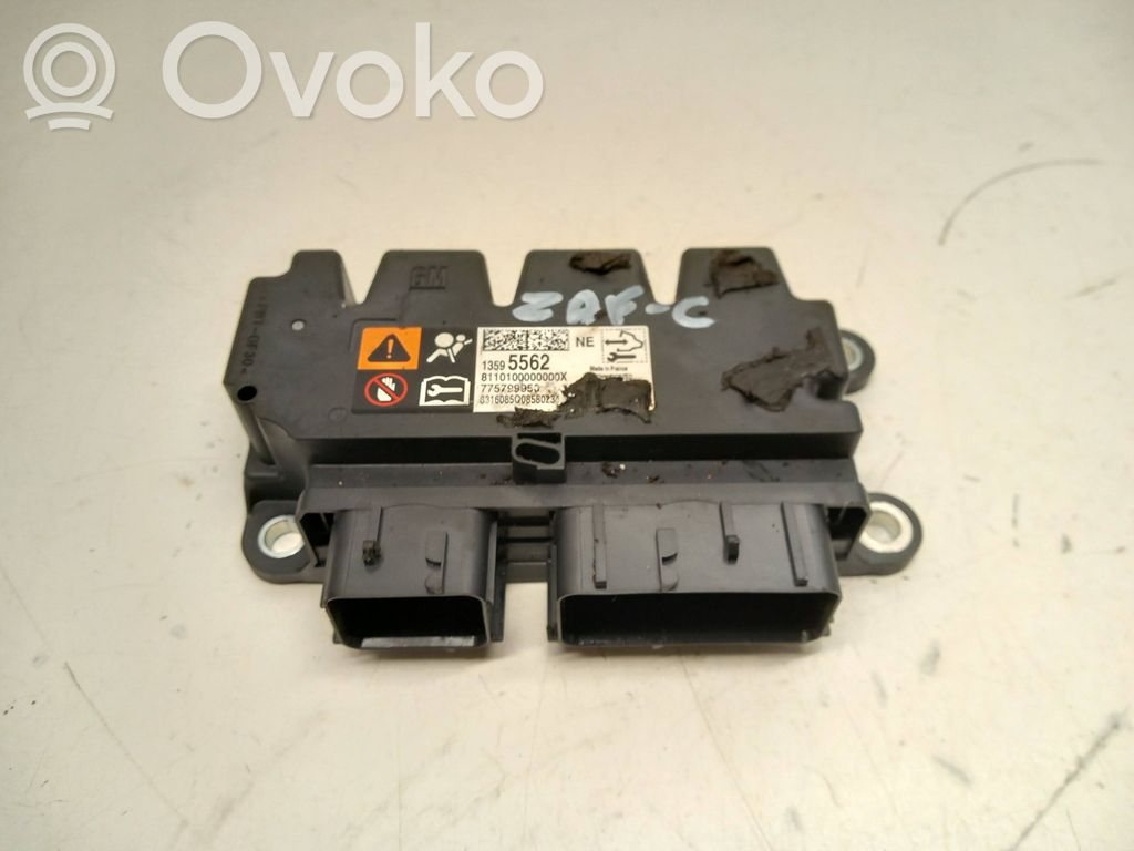 Opel Zafira C Airbag control unit/module 