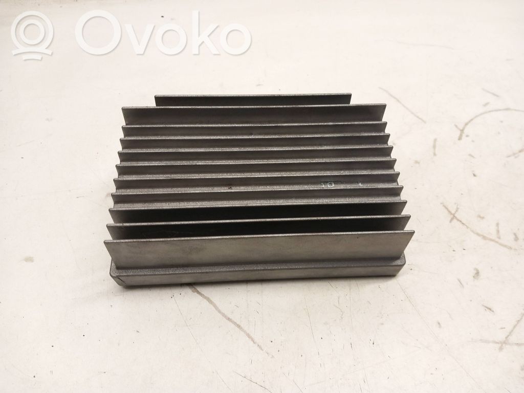BMW X5 E70 Garso stiprintuvas 
