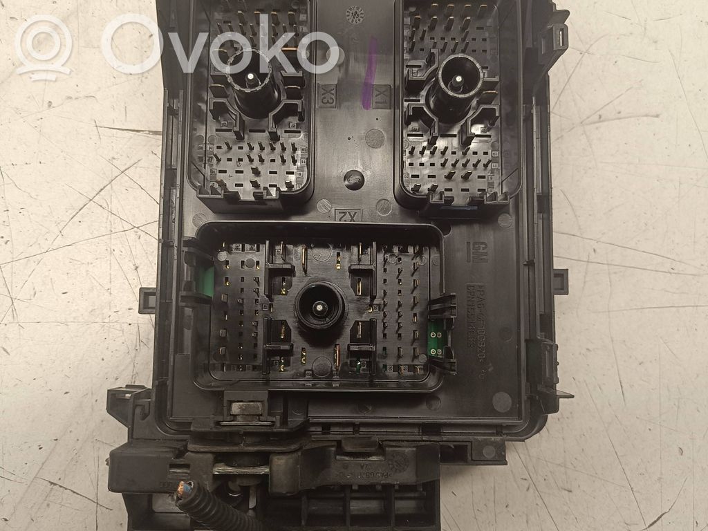 Opel Astra K Fuse box set 