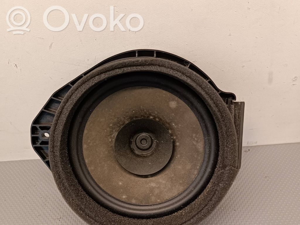 Opel Astra K Rear door speaker 