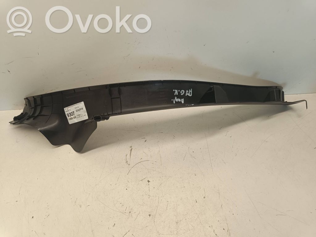 Audi A7 S7 4G Galinio slenksčio apdaila (vidinė) 
