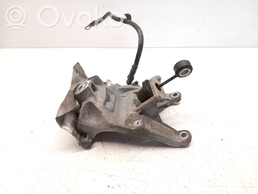 Audi A4 S4 B9 Engine mounting bracket 