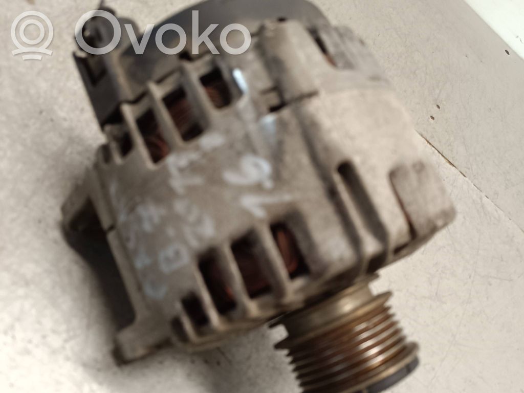 Volkswagen PASSAT B7 Ģenerators 