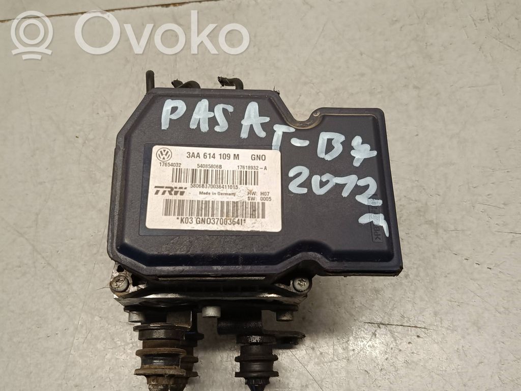 Volkswagen PASSAT B7 ABS-pumppu 