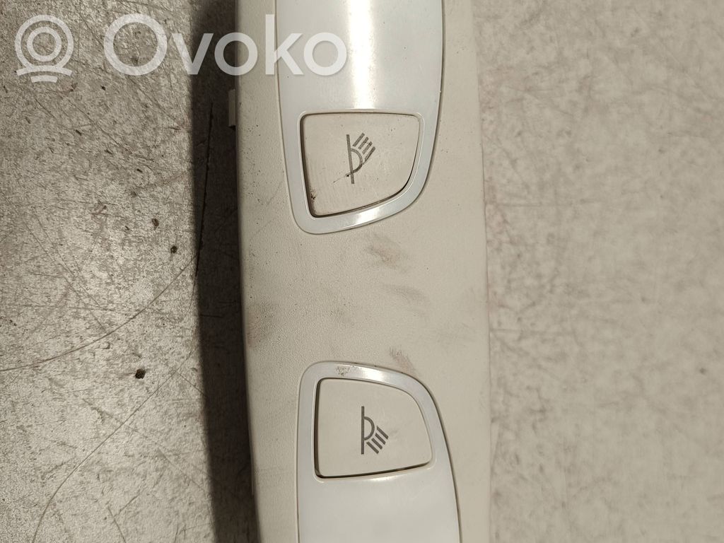 Audi A6 S6 C7 4G Takaistuimen valo 
