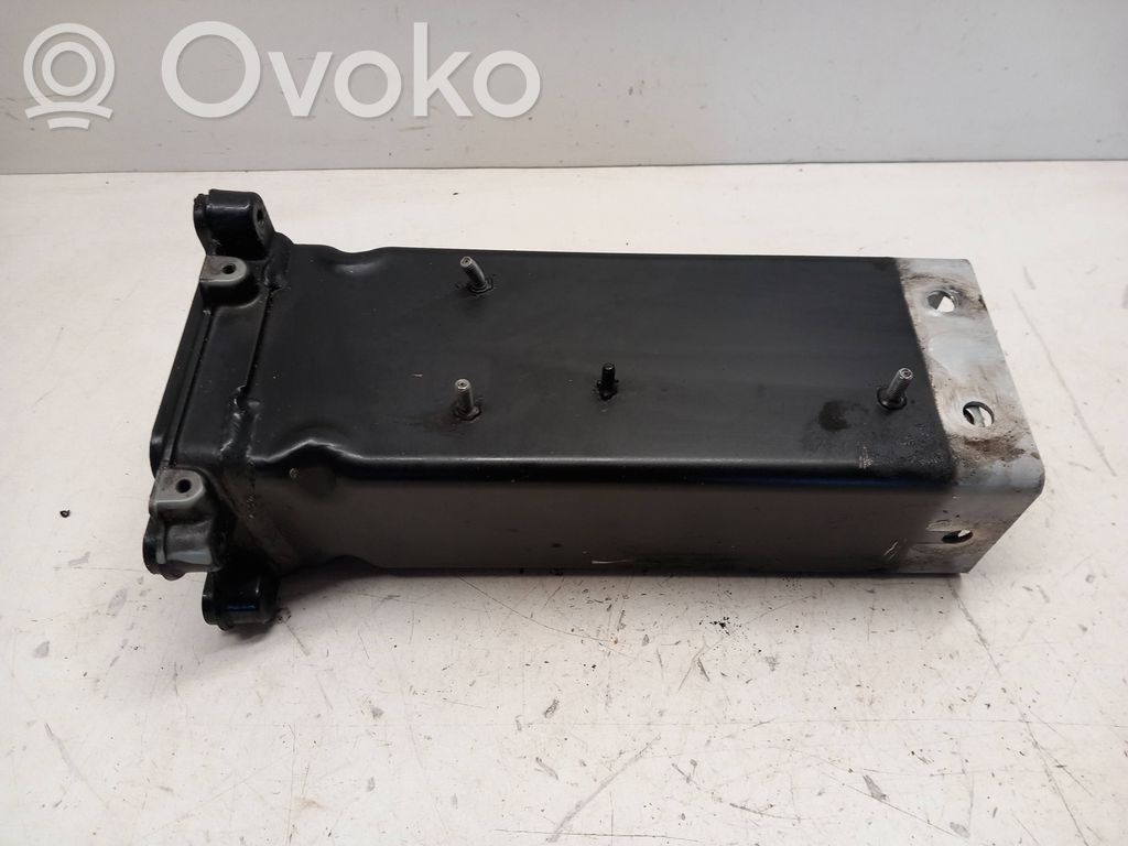Audi A8 S8 D4 4H Front side member 