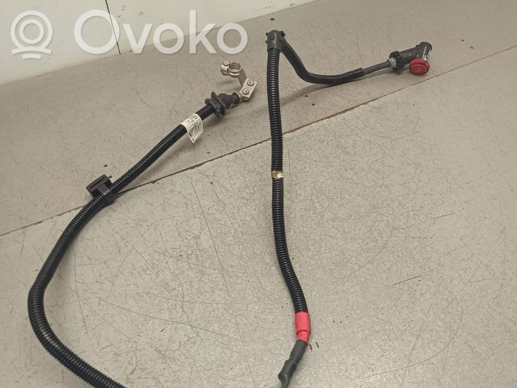 BMW X1 F48 F49 Plus / Klema / Przewód akumulatora 