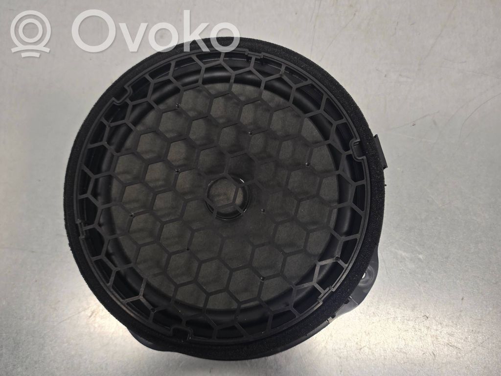 Audi Q3 8U Rear door speaker 