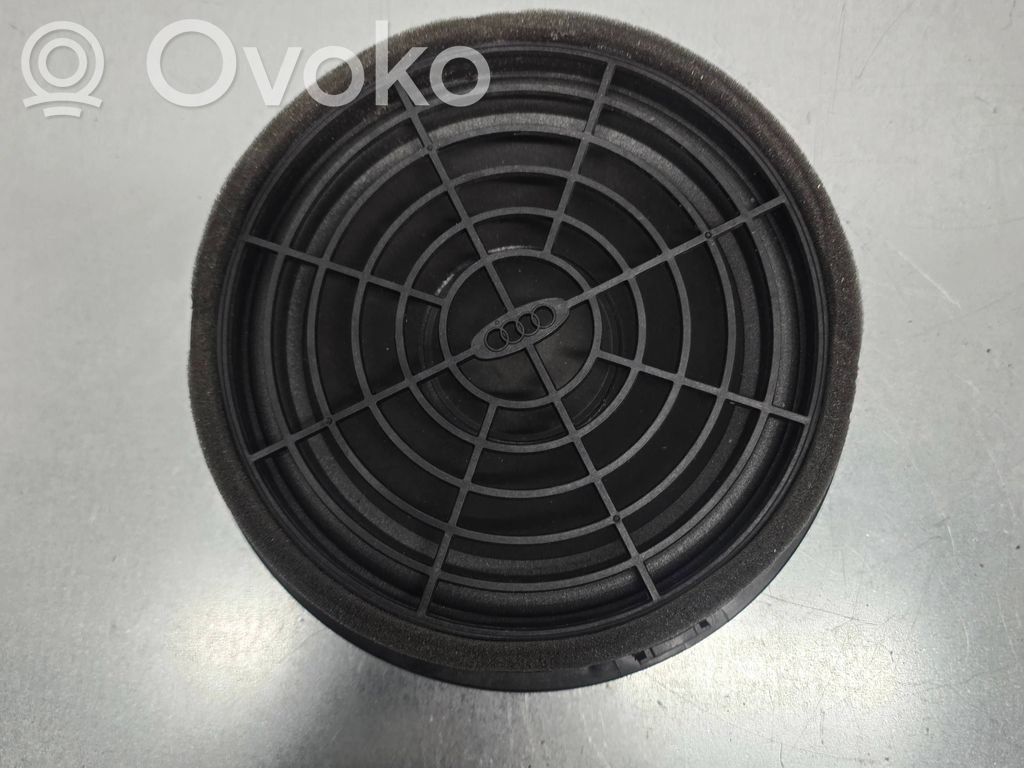Etuoven kaiutin