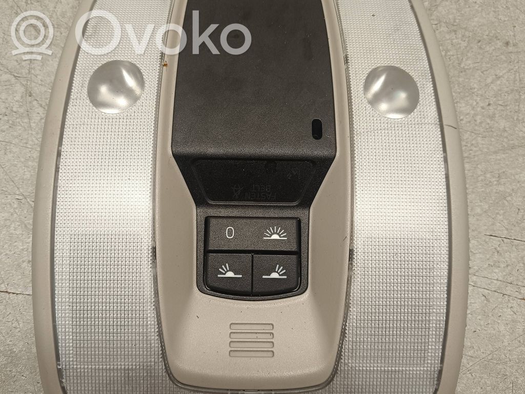 Volvo V60 Фонарь освещения передних мест 