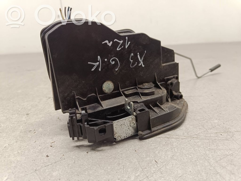 BMW X3 F25 Rear door lock 