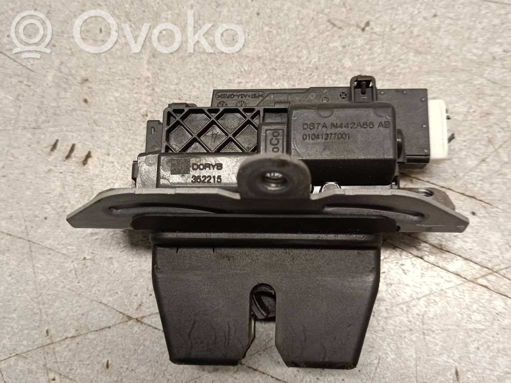 Ford Mondeo MK V Zamek klapy tylnej / bagażnika 