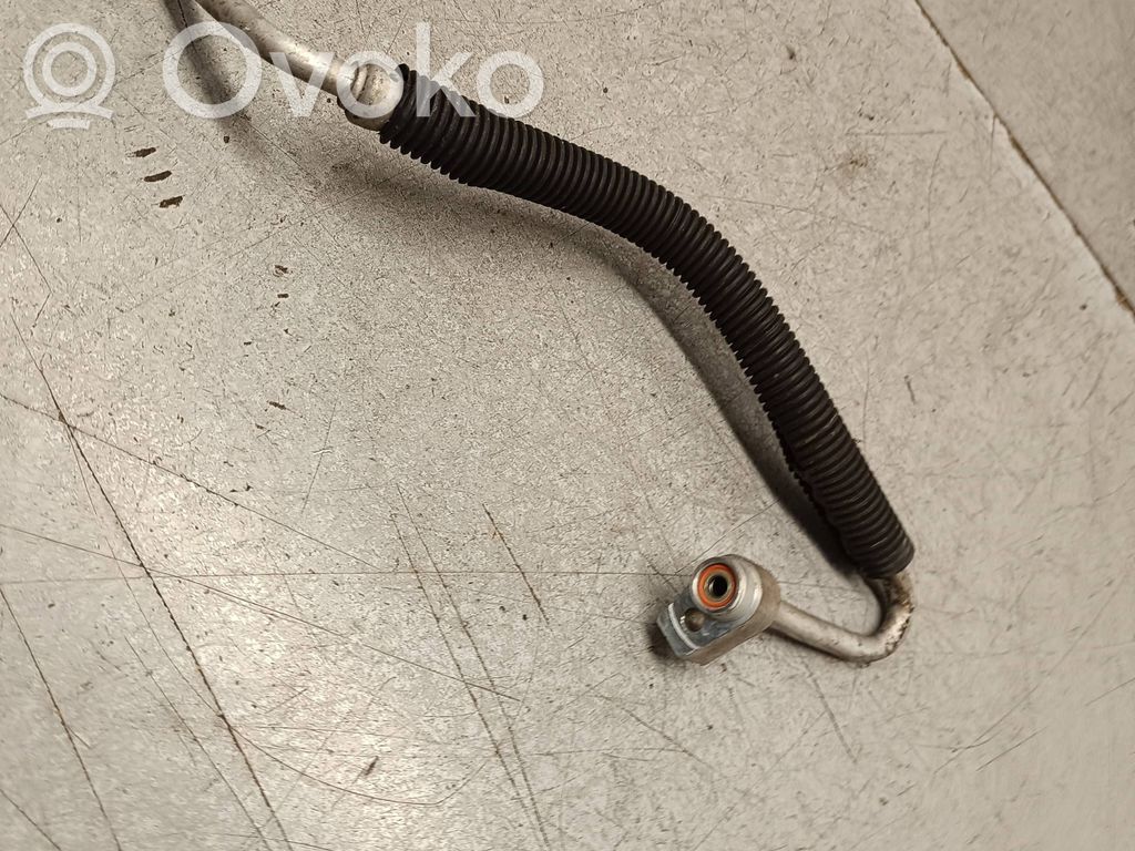 Ford Mondeo MK V Ilmastointilaitteen putki (A/C) 