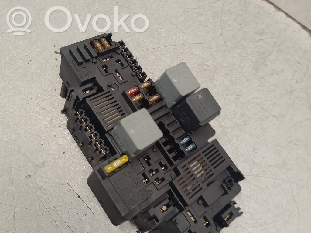 Ramka / Moduł bezpieczników   58K615F02,162755355,A2139062202,16275