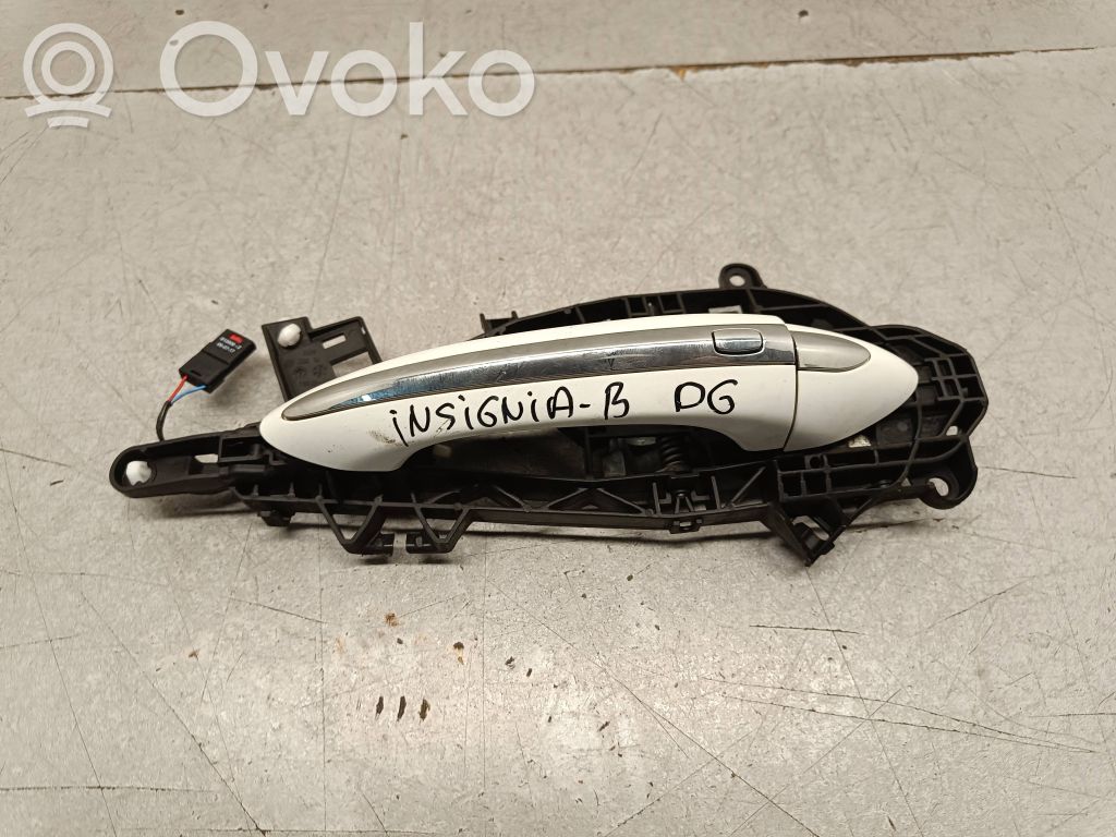 Opel Insignia B Klamka zewnętrzna drzwi przednich 