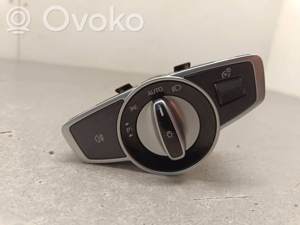 Mercedes-Benz E W213 Light switch 
