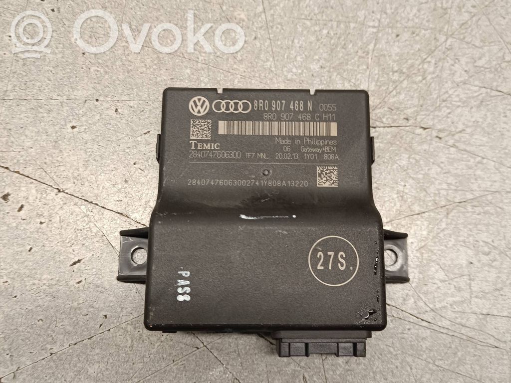 Audi A4 Allroad B8 Gateway control module 