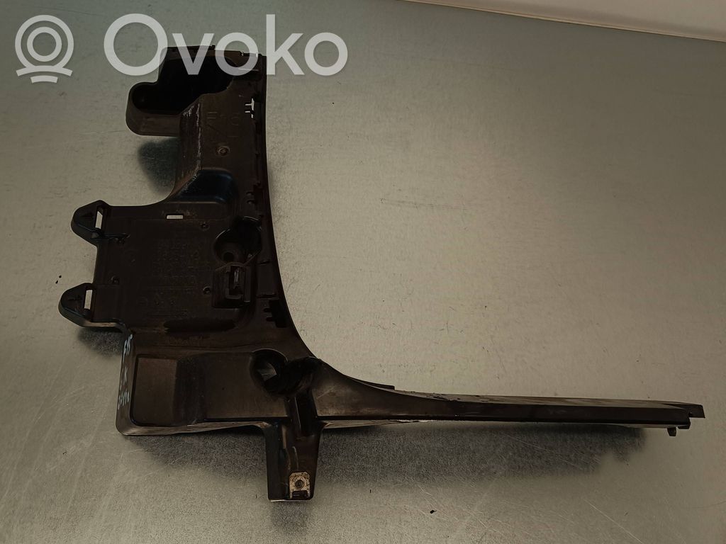 BMW X5 F15 Aizmugurējā bufera montāžas kronšteins 